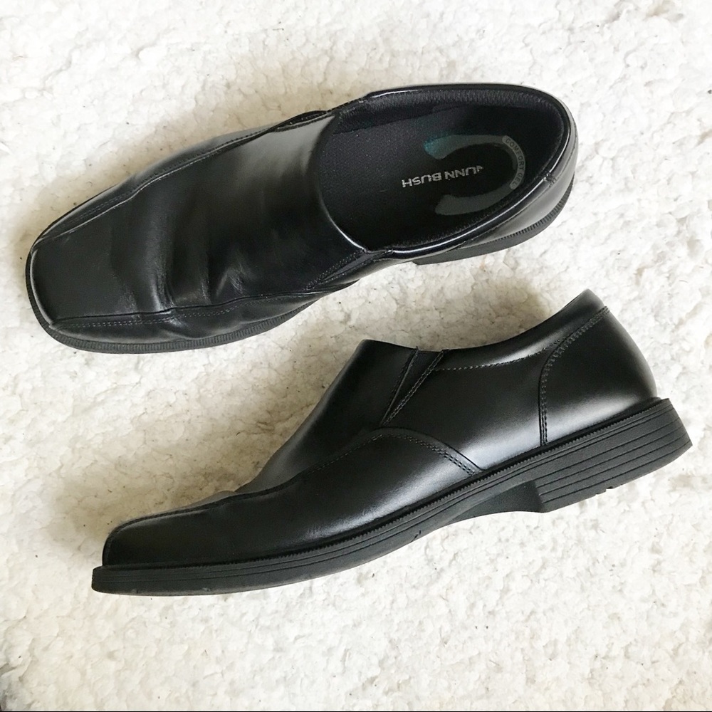 Nunn Bush: Solid Black Leather Slip On Dress Shoes (Loafers) Size 11.5